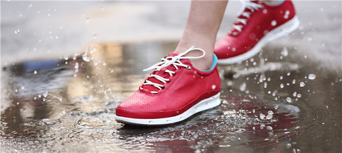GORE-TEX(R) SURROUNDTM春夏系列休闲鞋品发布